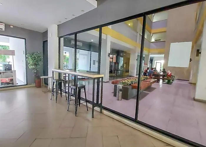 Apartemen Sentra Timur Residence - Cheap Inn Tower Orange Jakarta